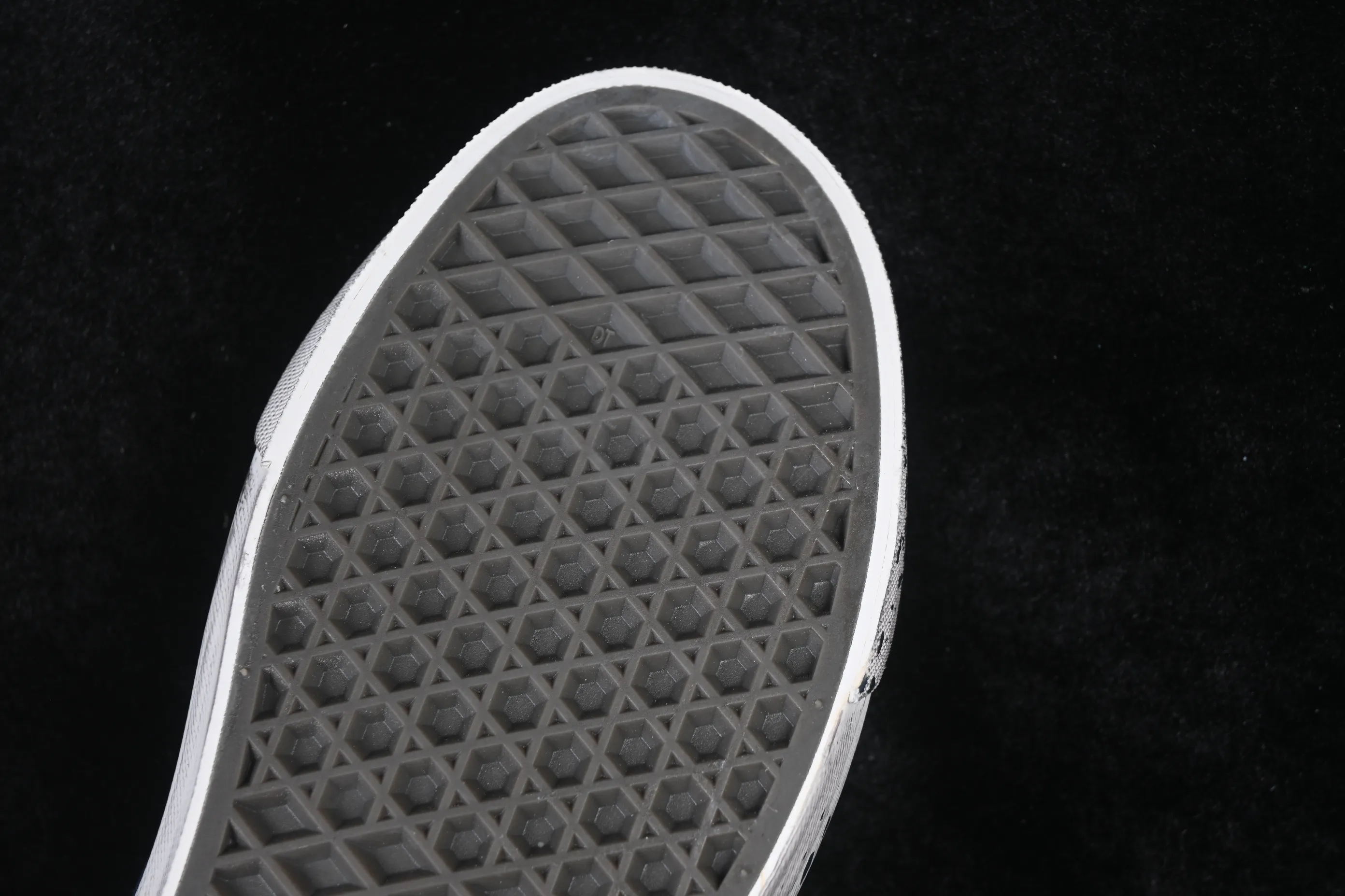 All categories Vans Vans series Vans Low Vans low-top Vans Authentic 44 Vans high-end branch low-top casual skateboard shoes VN000DB8Z11